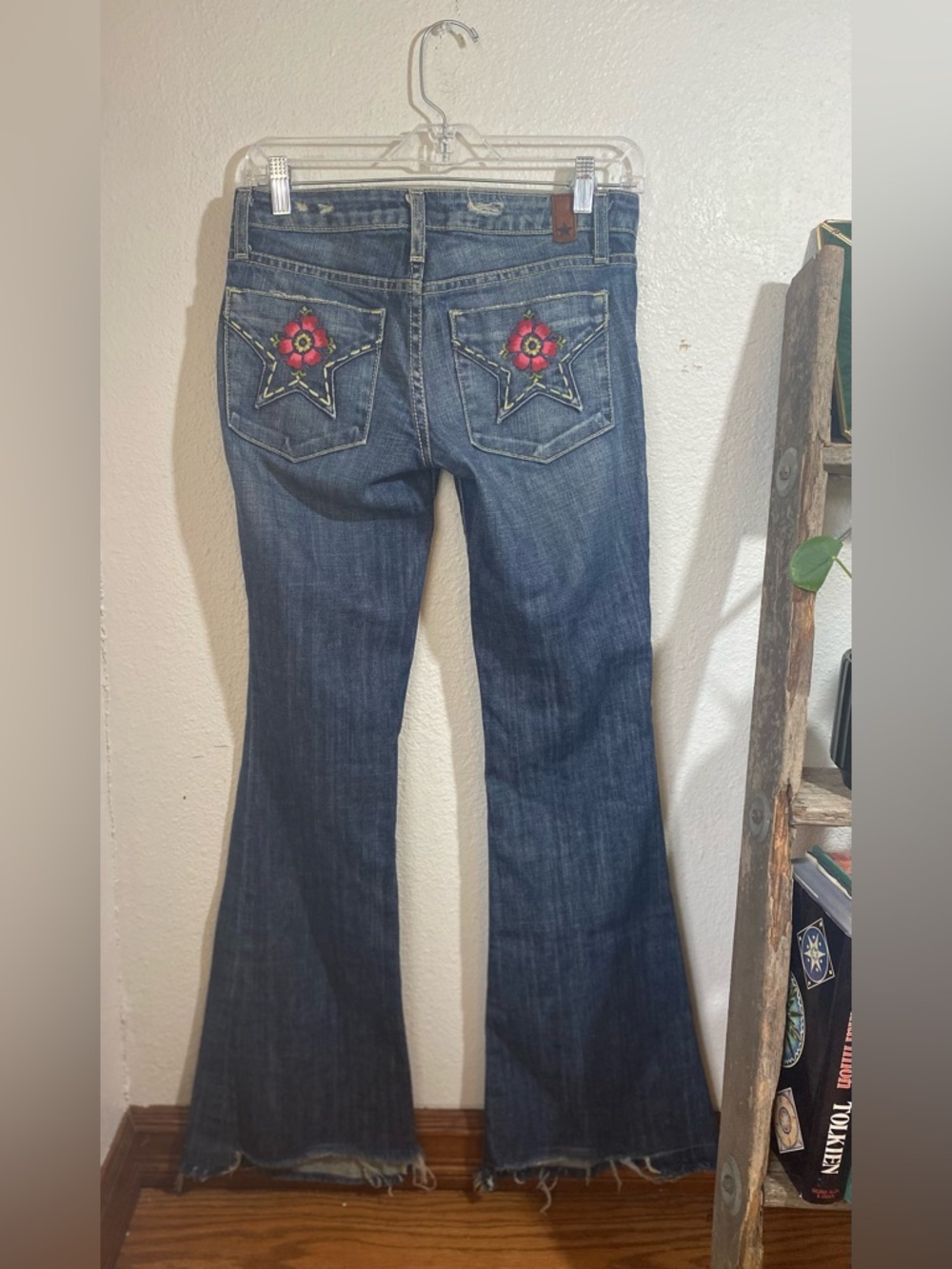 People's Liberation Y2K Starflap Floral Distressed Designer Flare Jeans Size 24 - Picture 11 of 14